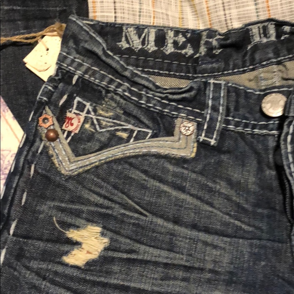 Jeans - Picture 2 of 5